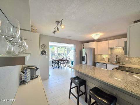 35 Seacrest Drive, Ormond Beach FL - photo 18 of 36