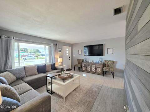 35 Seacrest Drive, Ormond Beach FL - photo 16 of 36