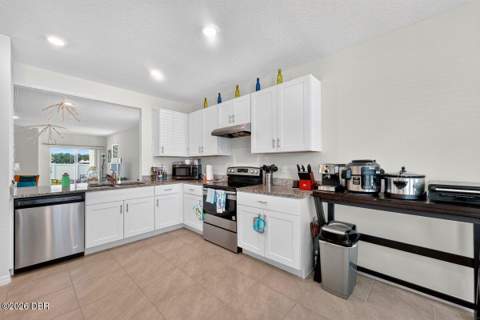 2002 Glenbrooke Road, Edgewater FL - photo 8 of 27