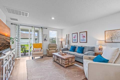 100 Links Terrace Boulevard, Daytona Beach FL - photo 8 of 52