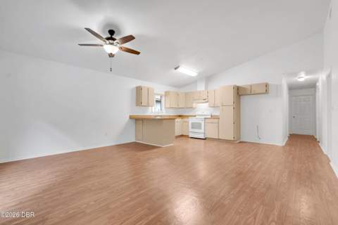 623 Parque Drive, Ormond Beach FL - photo 6 of 30
