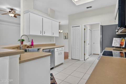 12 Old Creek Circle, Ormond Beach FL - photo 10 of 39