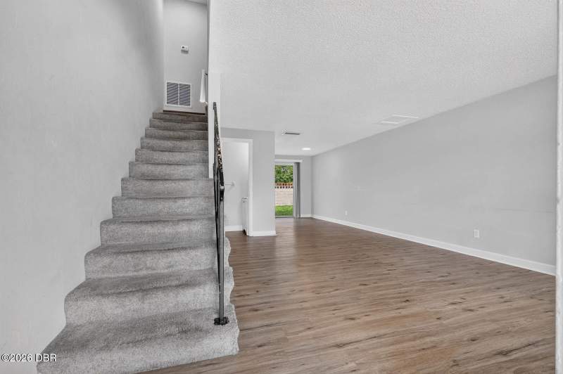 2 bedroom Townhouse at 1600 S Palmetto Avenue #114, River Golf Townhouses, South Daytona — photo 4