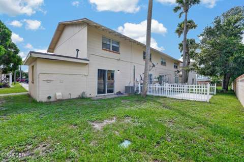 1600 S Palmetto Avenue #114, South Daytona FL - photo 20 of 34