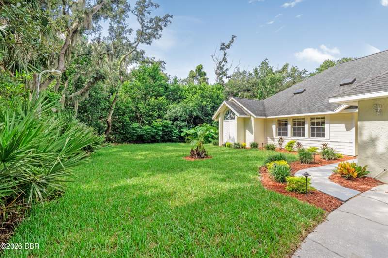 3 bedroom Single Family Residence at 5812 Nob Hill Boulevard, Nob Hill, Port Orange — photo 3