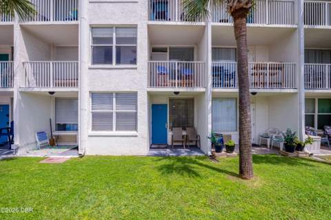 935 S Atlantic Avenue #112, Daytona Beach FL - photo 16 of 44