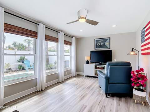 3555 John Anderson Drive, Ormond Beach FL - photo 21 of 34