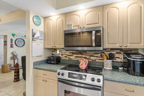 3003 S Atlantic Avenue #5C5, Daytona Beach Shores FL - photo 13 of 42