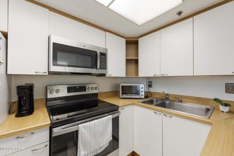 3013 S Atlantic Avenue #402, Daytona Beach Shores FL - photo 15 of 60