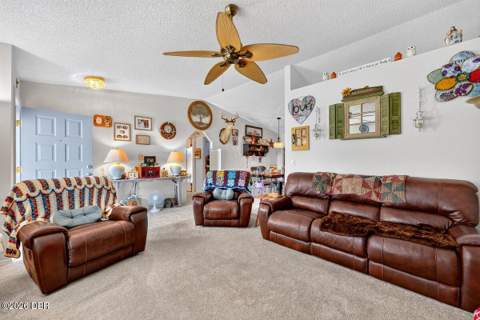 2956 Bristol Lane, South Daytona FL - photo 6 of 37