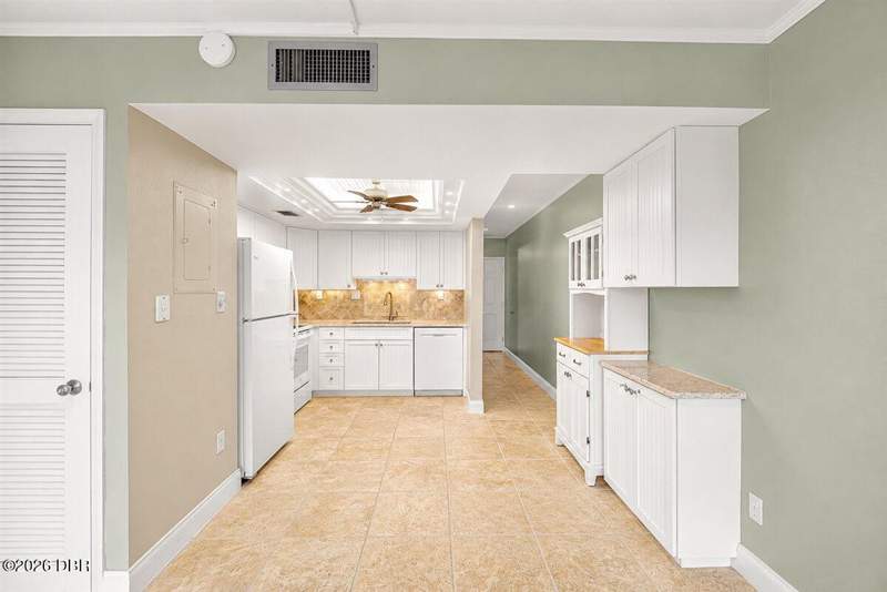 1 bedroom Condominium at 4799 S Atlantic Avenue #103, Ponce Inlet Club South, Ponce Inlet — photo 4