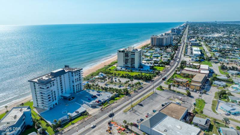 2 bedroom Condominium at 1575 Ocean Shore Boulevard #307, Aquarius Oceanfront Condo, Ormond Beach — photo 4