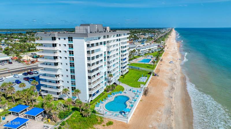 2 bedroom Condominium at 1575 Ocean Shore Boulevard #307, Aquarius Oceanfront Condo, Ormond Beach — photo 3