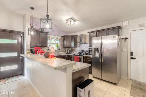 645 Westward Circle, Holly Hill FL - photo 6 of 38