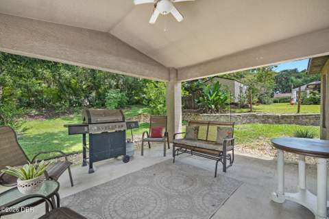 981 Laurel Oaks Lane, Orange City FL - photo 23 of 26