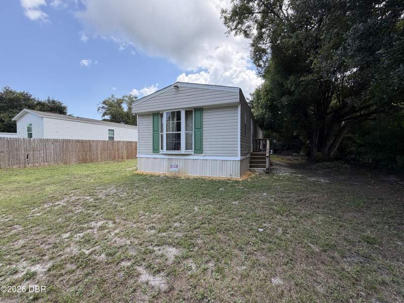 3 bedroom Manufactured Home at 1133 Avenue G, Daytona Pines, Ormond Beach — photo 3