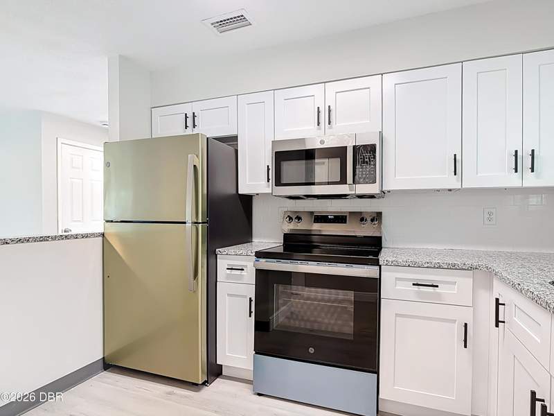 2 bedroom Townhouse at 1591 Revere Lane, The Heritage, Holly Hill — photo 3