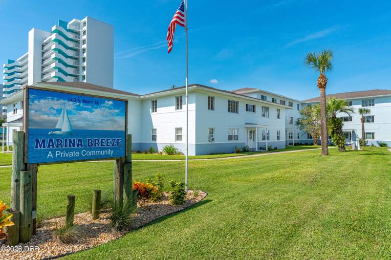 2 bedroom Condominium at 500 S Beach Street #B2, New Colony House Condo, Daytona Beach — photo 2