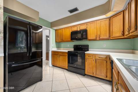 99 Old Barn Trail, Ormond Beach FL - photo 14 of 67