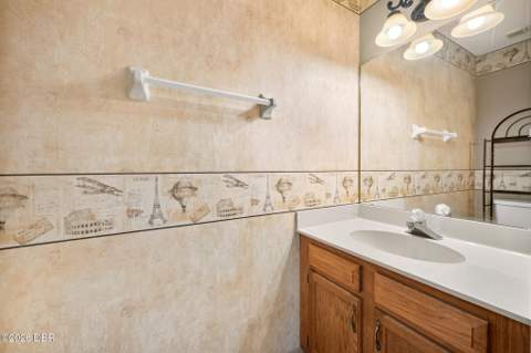 99 Old Barn Trail, Ormond Beach FL - photo 17 of 67