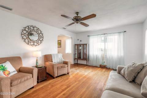 841 Cordova Avenue, Ormond Beach FL - photo 8 of 34