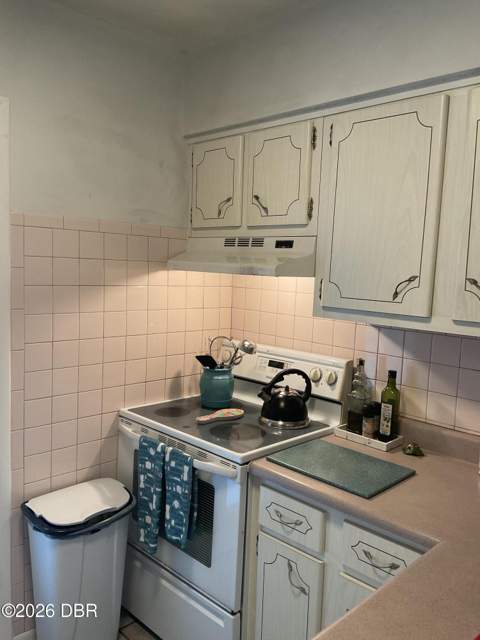 3013 N Halifax Avenue #B-35, Daytona Beach FL - photo 6 of 23