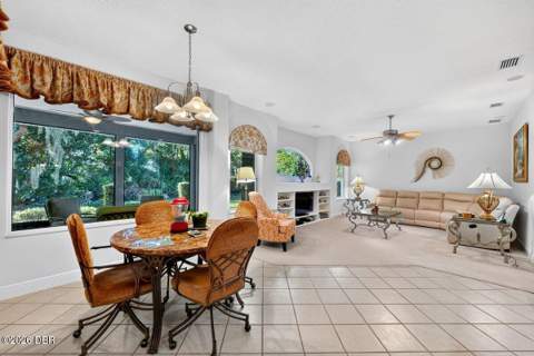 4 Lakeview Lane, Palm Coast FL - photo 11 of 40