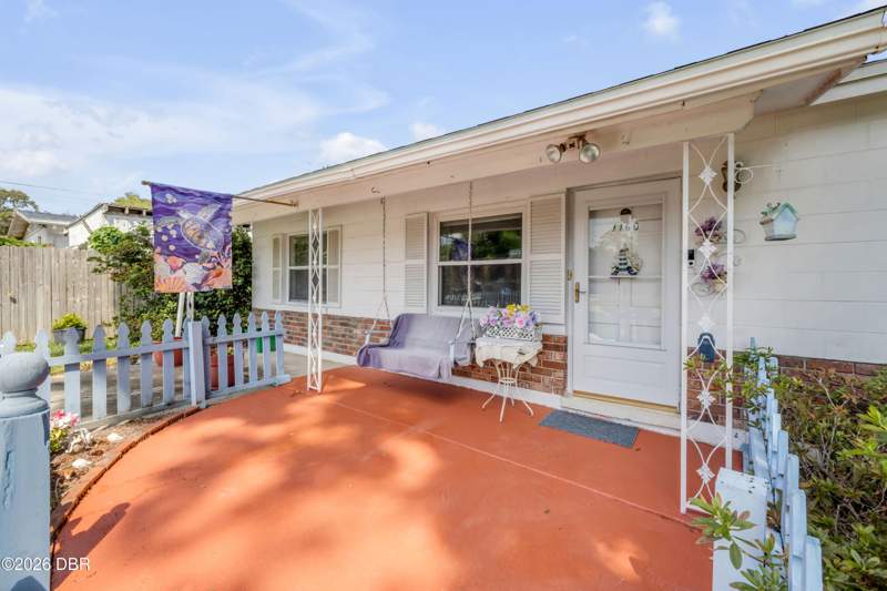 4 bedroom Single Family Residence at 1160 Pineview Drive, Tropical Park, Daytona Beach — photo 3