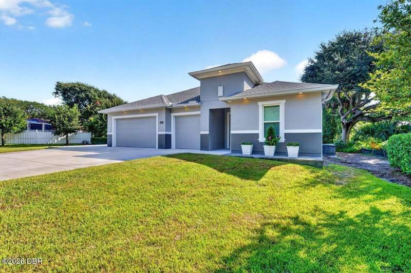 4 bedroom Single Family Residence at 4805 S Peninsula Drive, Sea Dunes, Ponce Inlet — photo 3