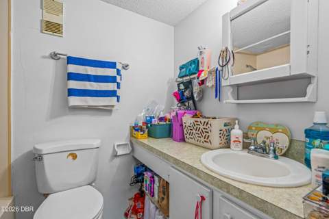 1504 Virginia Avenue #204, Daytona Beach FL - photo 15 of 27