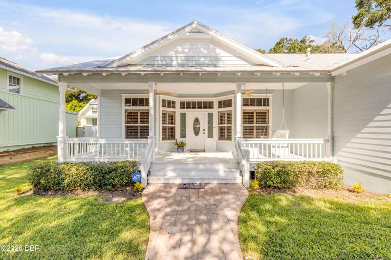 3 bedroom Single Family Residence at 410 S Peninsula Avenue, Not on the List, New Smyrna Beach — photo 3