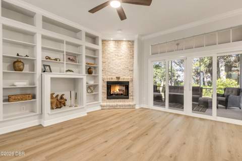 410 S Peninsula Avenue, New Smyrna Beach FL - photo 10 of 51