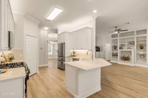 410 S Peninsula Avenue, New Smyrna Beach FL - photo 21 of 51