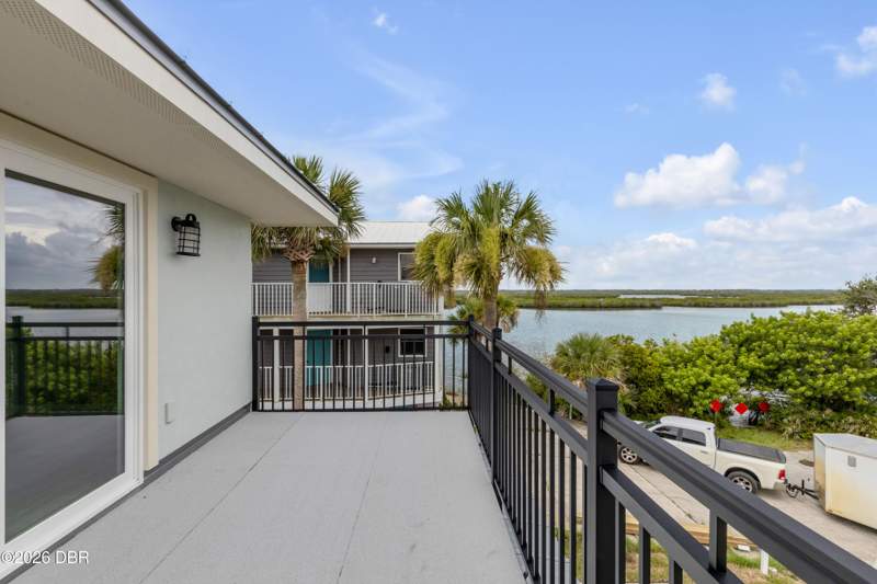 4 bedroom Single Family Residence at 830 Eel Avenue, Bethune Volusia Beach, New Smyrna Beach — photo 3