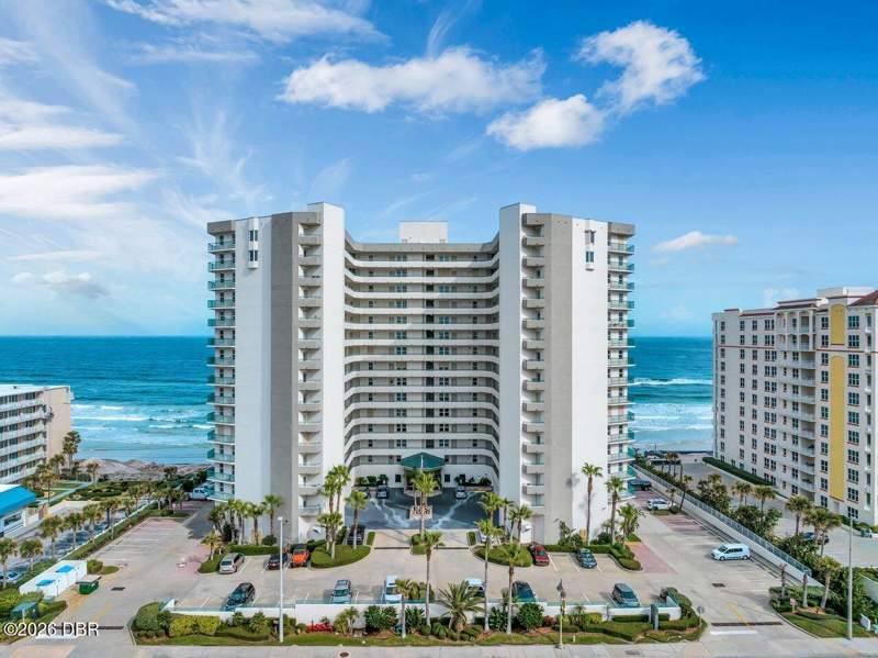 3 bedroom Condominium at 2055 S Atlantic Avenue #705, Towers Grande Condo, Daytona Beach Shores — photo 3