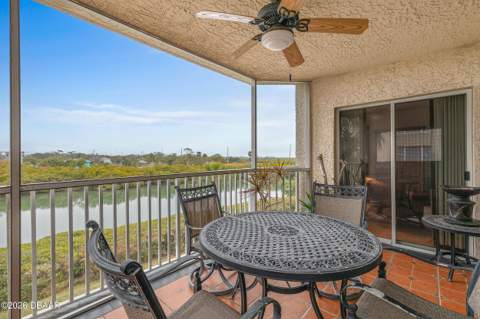 426 Bouchelle Drive #301, New Smyrna Beach FL - photo 20 of 75
