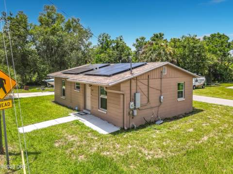 501 W Lisbon Parkway, DeLand FL - photo 7 of 42