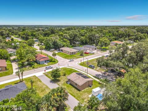 501 W Lisbon Parkway, DeLand FL - photo 9 of 42