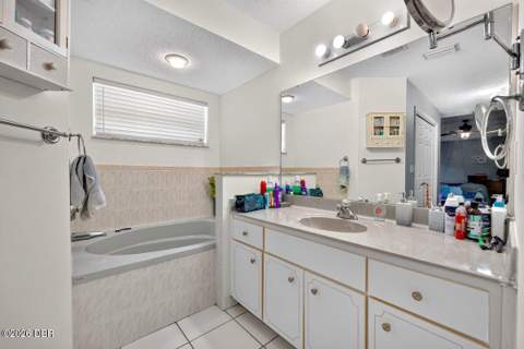 15 Pine Cedar Drive, Palm Coast FL - photo 12 of 38
