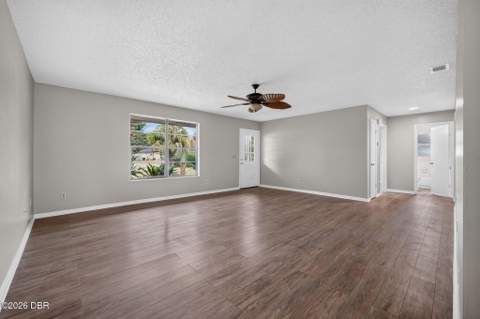 2932 Pine Tree Drive, Edgewater FL - photo 10 of 31
