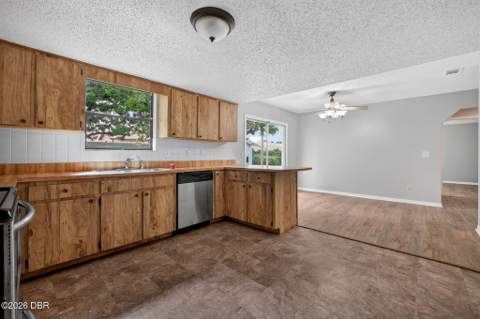 2932 Pine Tree Drive, Edgewater FL - photo 21 of 31