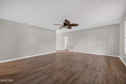 2932 Pine Tree Drive, Edgewater FL - photo 11 of 31