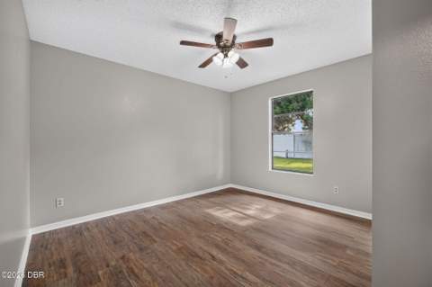 2932 Pine Tree Drive, Edgewater FL - photo 14 of 31
