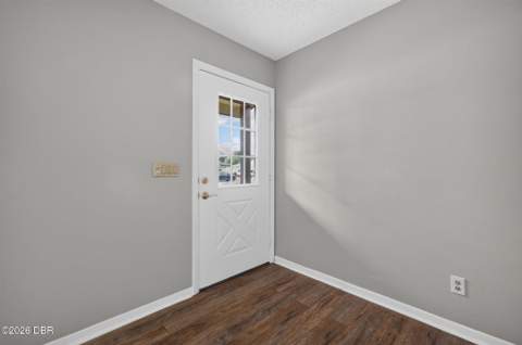 2932 Pine Tree Drive, Edgewater FL - photo 9 of 31