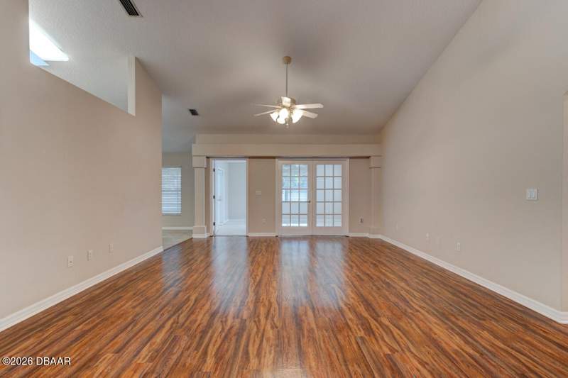 3 bedroom Single Family Residence at 109 Forest Quest, Hunters Ridge, Ormond Beach — photo 4