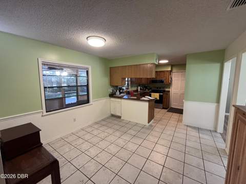 2117 Yorkshire Drive, DeLand FL - photo 6 of 16