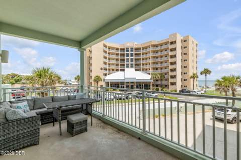 423 S Atlantic Avenue #102, New Smyrna Beach FL - photo 23 of 77