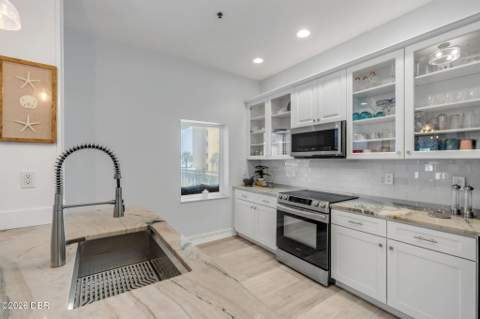 423 S Atlantic Avenue #102, New Smyrna Beach FL - photo 7 of 77