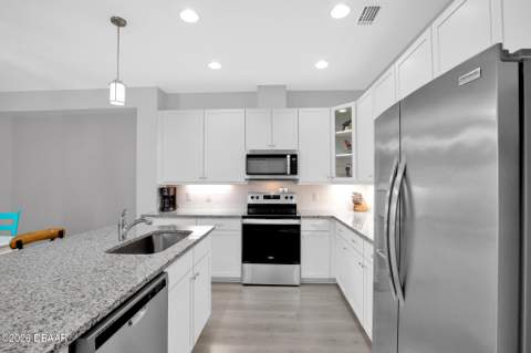584 Landshark Boulevard, Daytona Beach FL - photo 14 of 75
