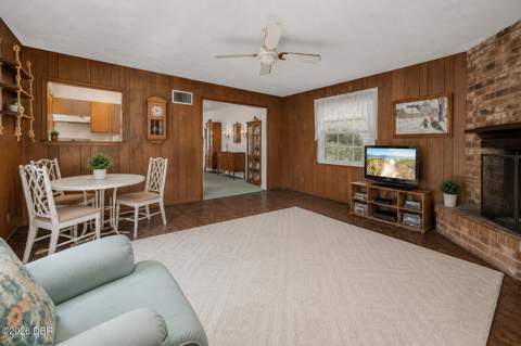 1160 Pineview Drive, Daytona Beach FL - photo 15 of 45